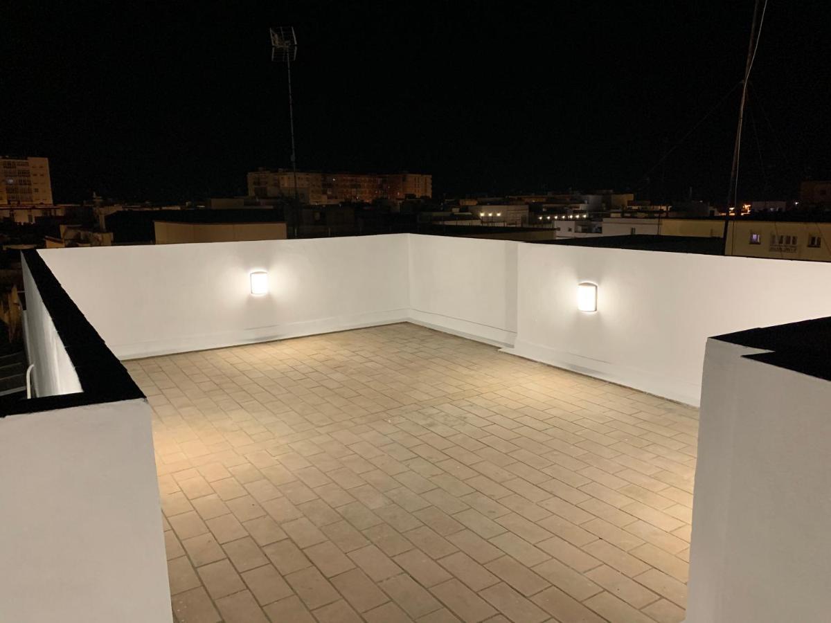 Atico Terraza Cadiz Centro Ascensor Playa De La Caleta Lägenhet Exteriör bild